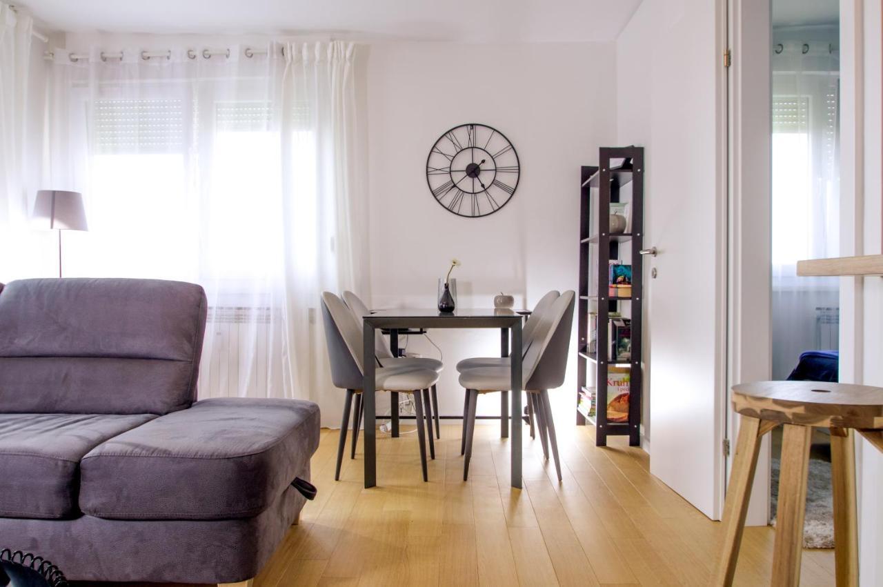 Apartment Zagreb 213 ภายนอก รูปภาพ